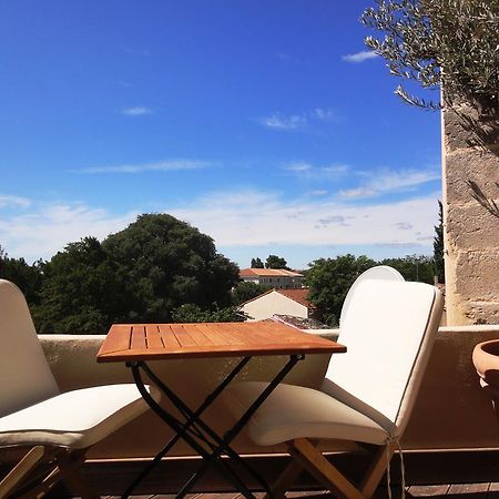 Les Toits D'Uzes Apartment Bagian luar foto