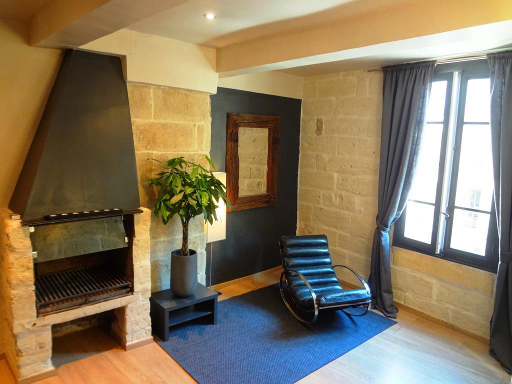 Les Toits D'Uzes Apartment Bagian luar foto