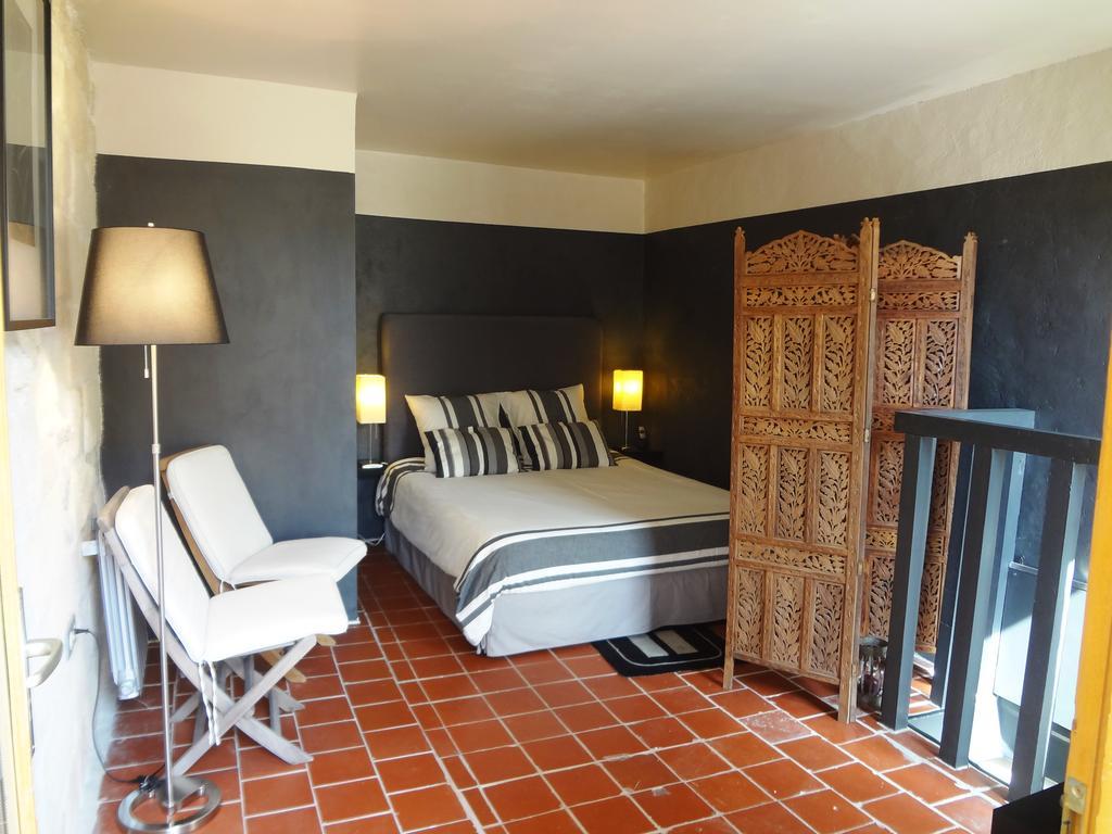 Les Toits D'Uzes Apartment Bagian luar foto